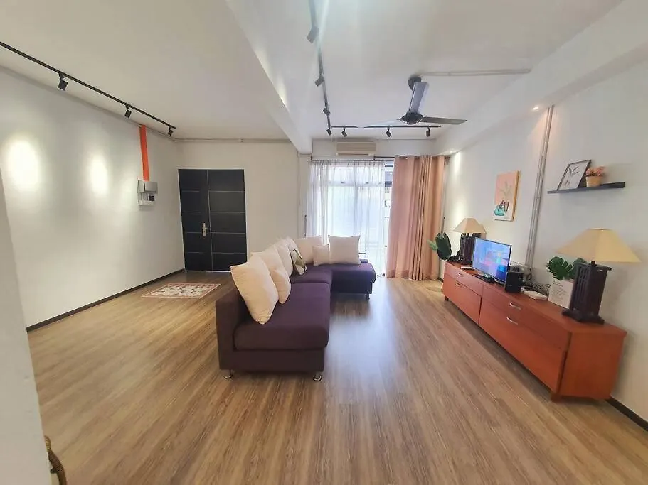 Cozy House 4 Room10Pax@Alma Bukit Mertajam 0*,  Malaysia