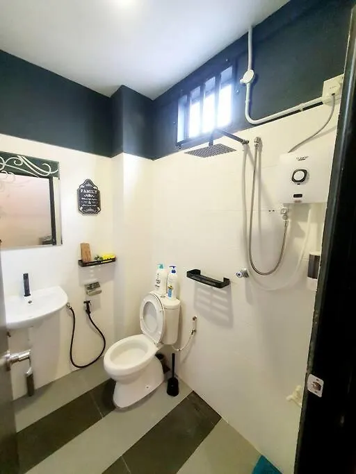 Cozy House 4 Room10Pax@Alma Bukit Mertajam 0*,