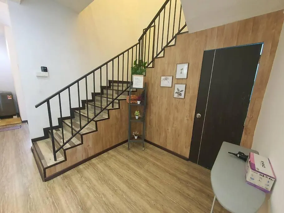 Cozy House 4 Room10Pax@Alma Bukit Mertajam